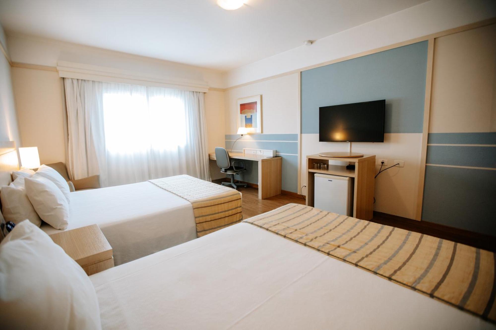 Comfort Suites Londrina Bagian luar foto